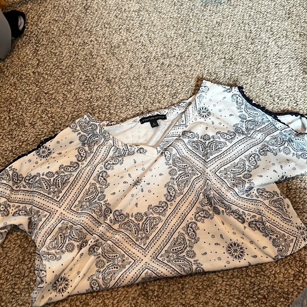 Bandana pattern/ size small/ open shoulder/ standard length